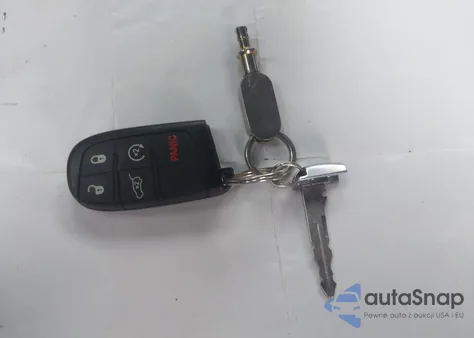 2018 Jeep Grand Cherokee Laredo E 4X4 from USA, damaged, VIN 1C4RJFAG5JC180546